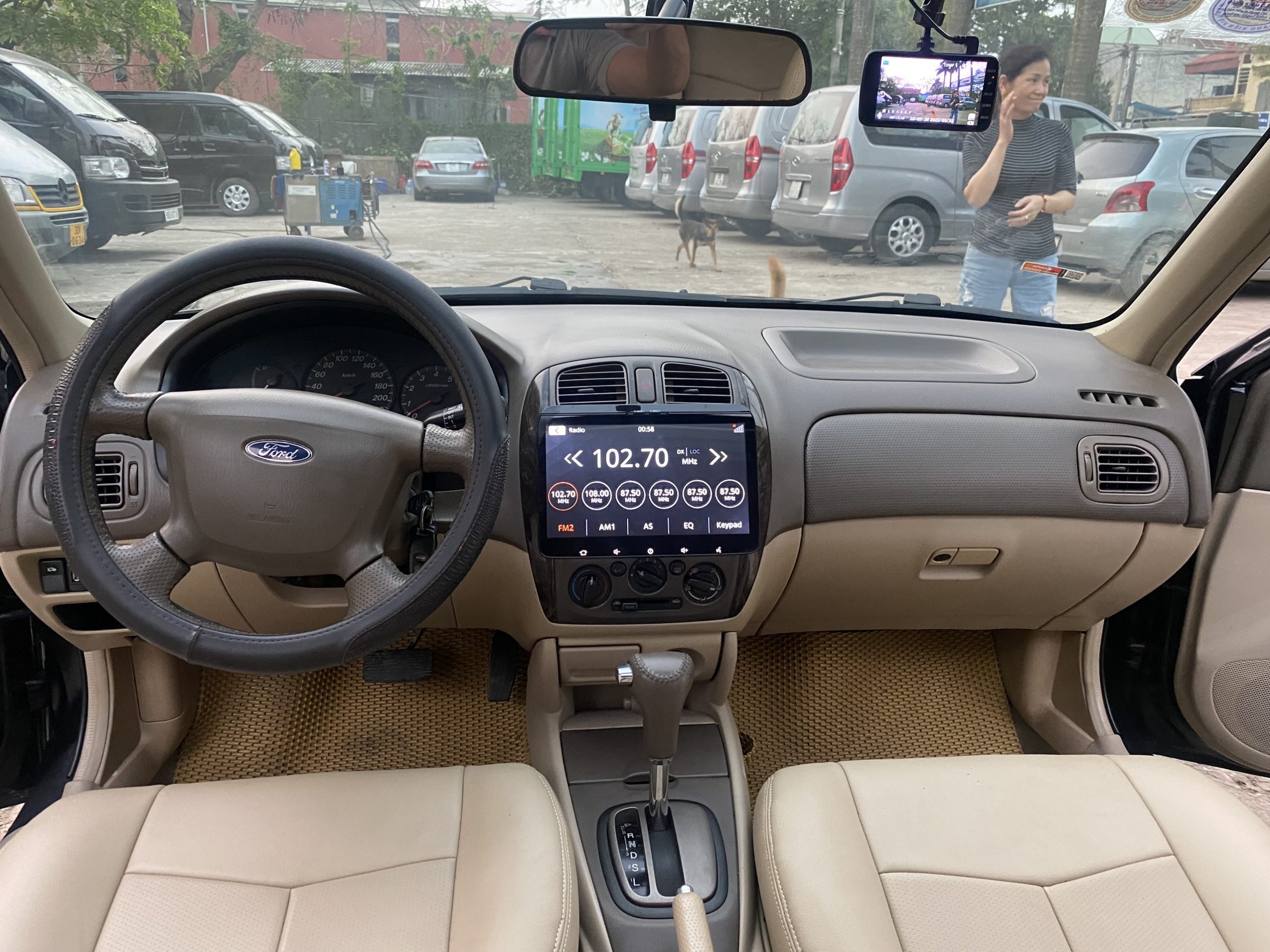 z3306631087550_5e8ce08a8c6921f0260e2f6d0c35e421