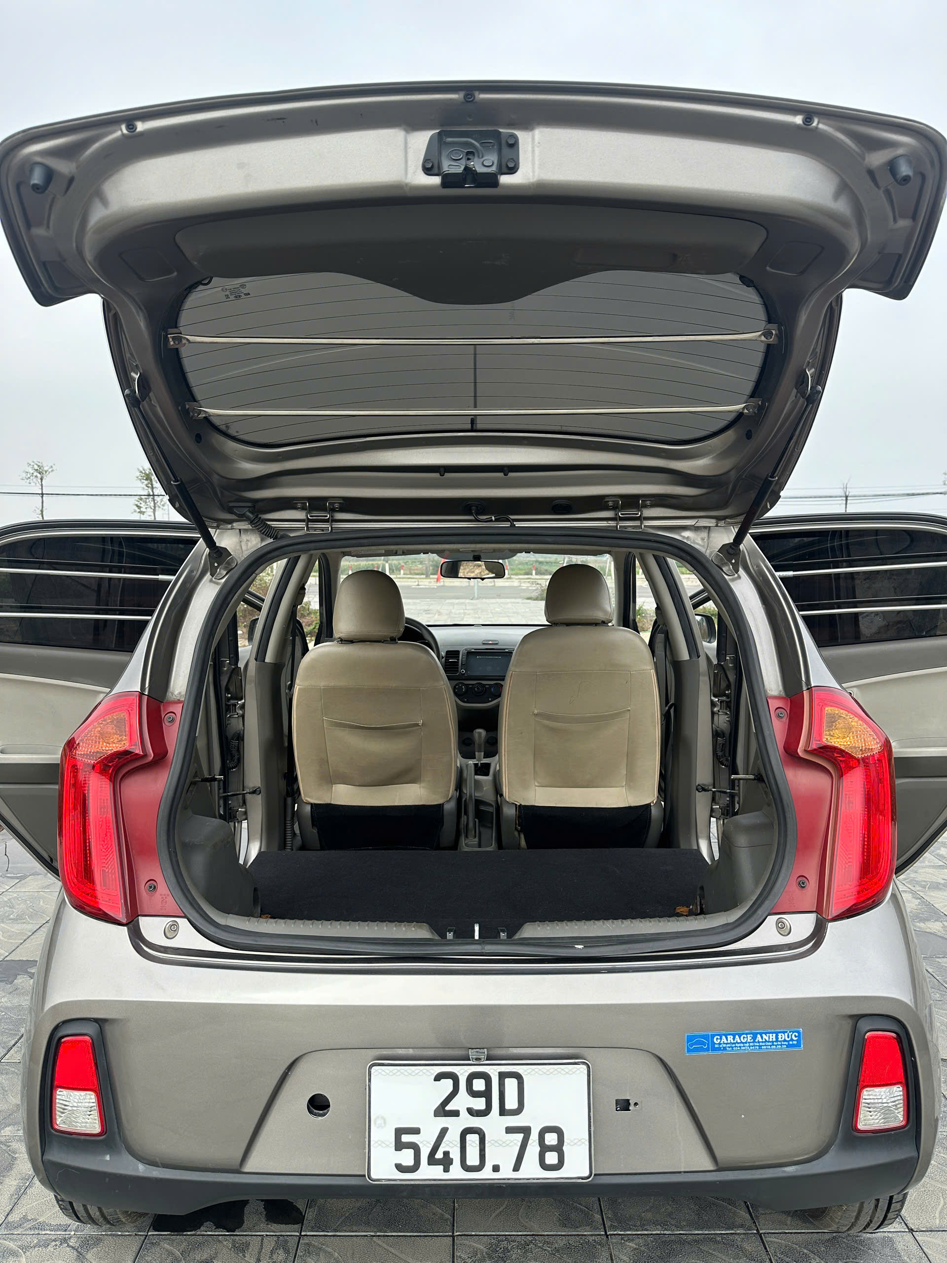 z6313134132563_b69108dd979e740406f4b8f7d780b441