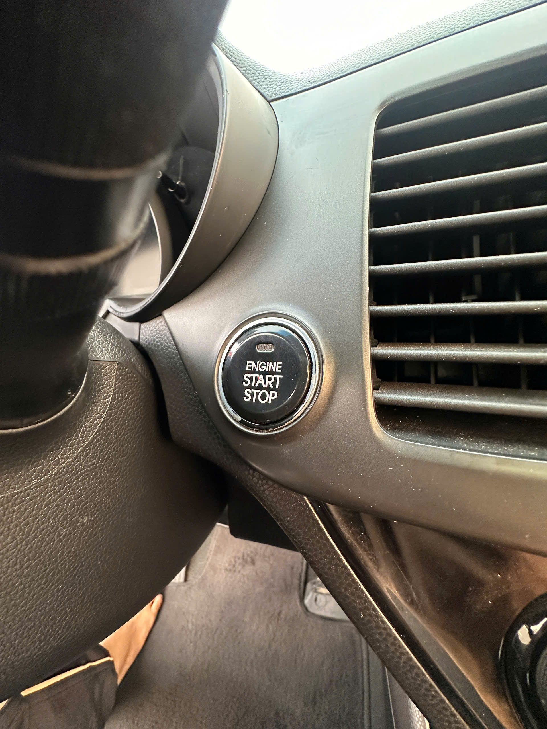 z6346886831720_86fd8fd7489b5772ab813d0420fb9555